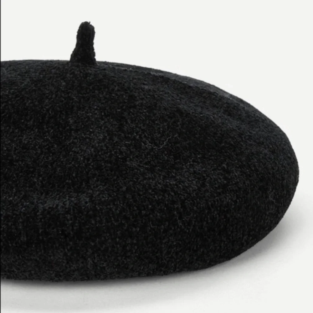 Black beret French Hat